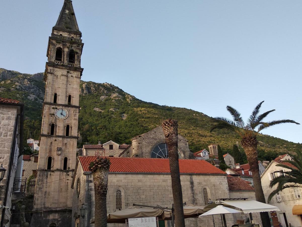 Appartamento Old House Perast Esterno foto