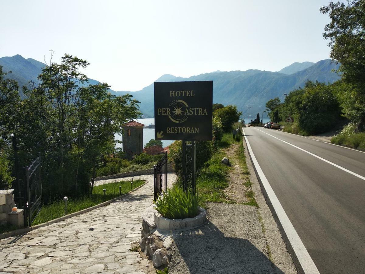 Appartamento Old House Perast Esterno foto