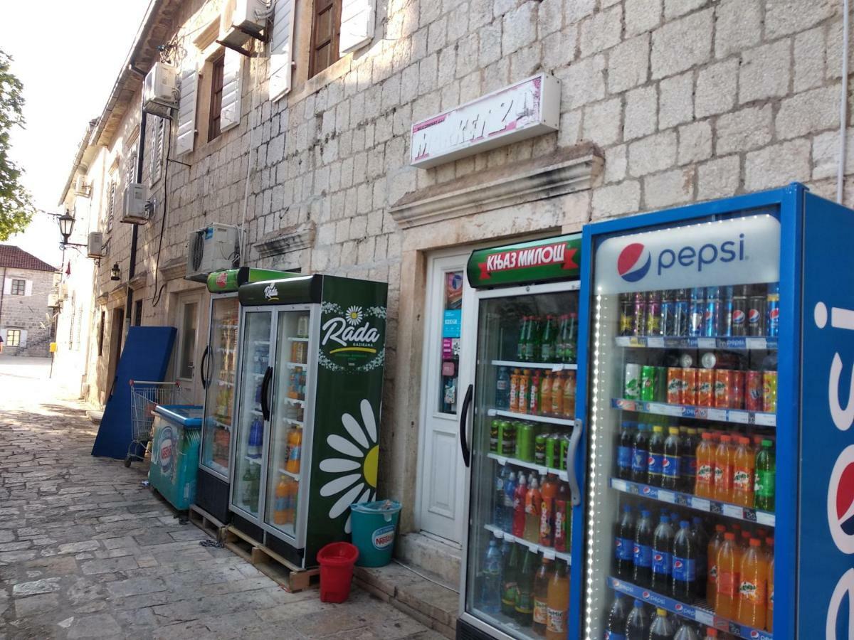 Appartamento Old House Perast Esterno foto