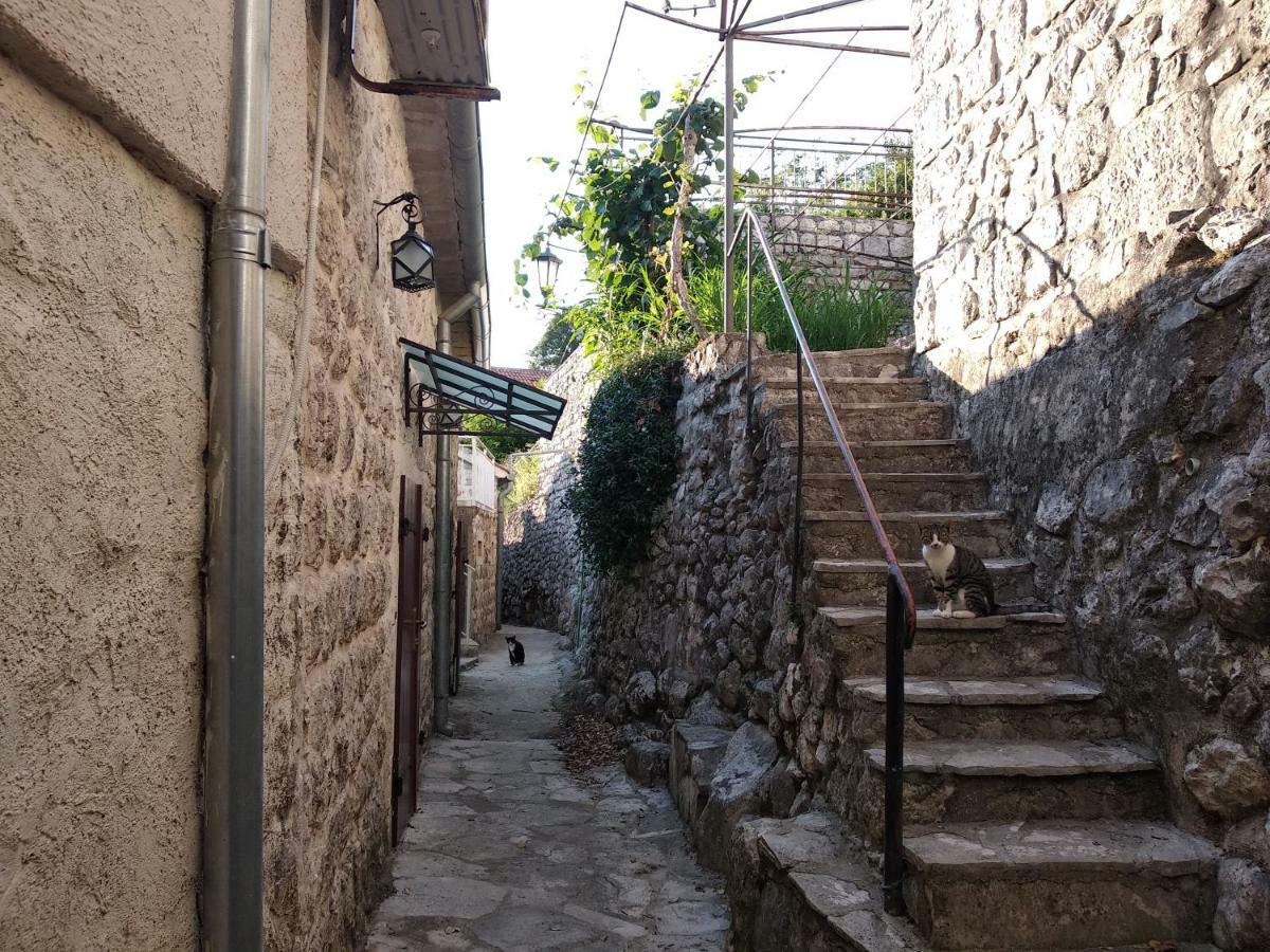 Appartamento Old House Perast Esterno foto